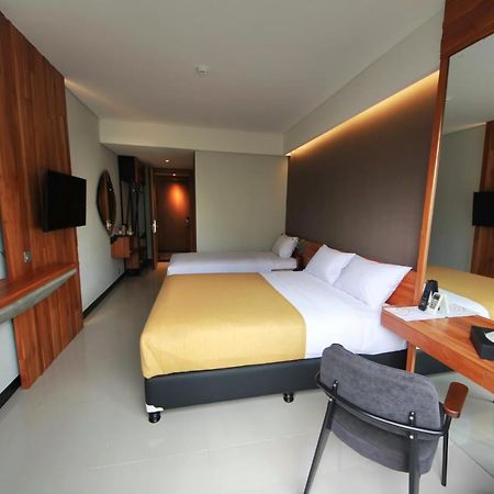 Hay Bandung Hotell Exteriör bild