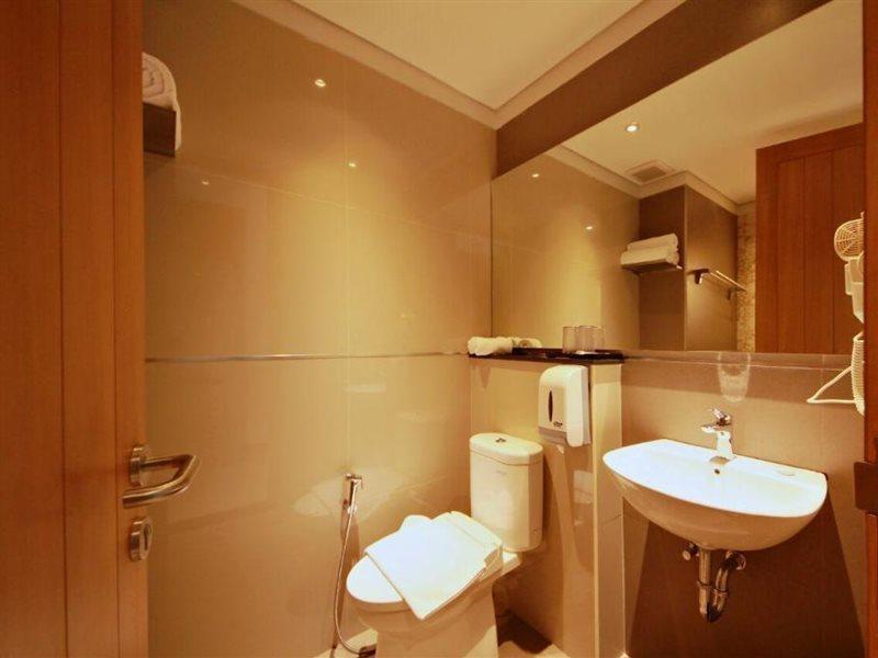 Hay Bandung Hotell Exteriör bild
