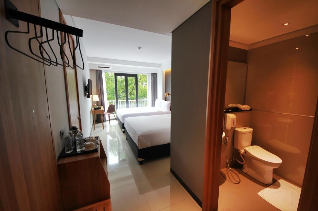 Hay Bandung Hotell Exteriör bild