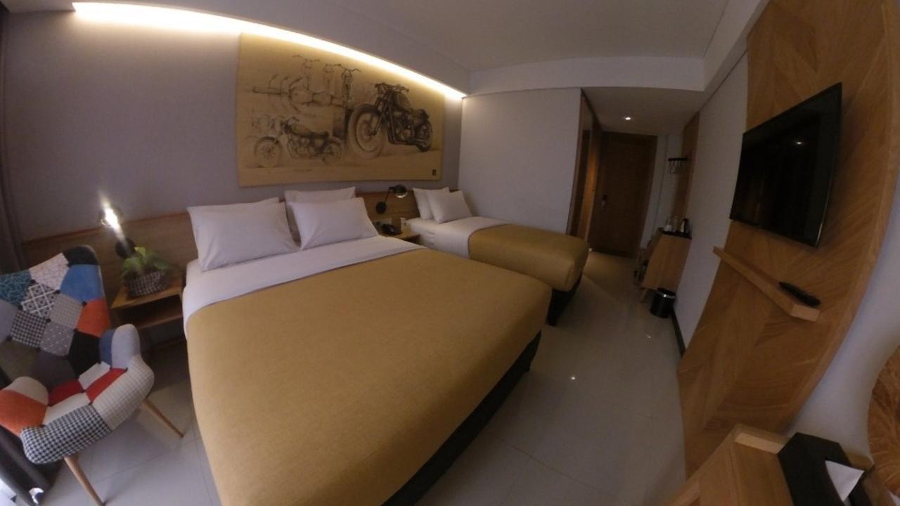 Hay Bandung Hotell Exteriör bild