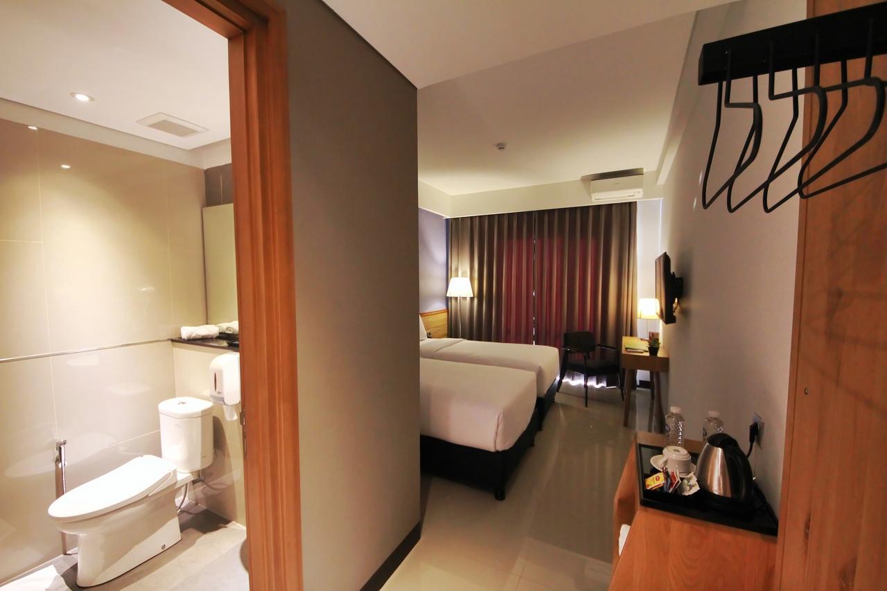 Hay Bandung Hotell Exteriör bild