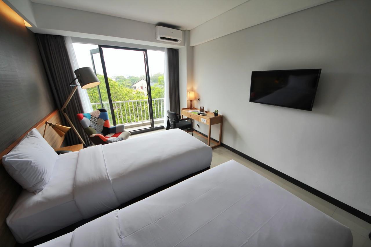 Hay Bandung Hotell Exteriör bild