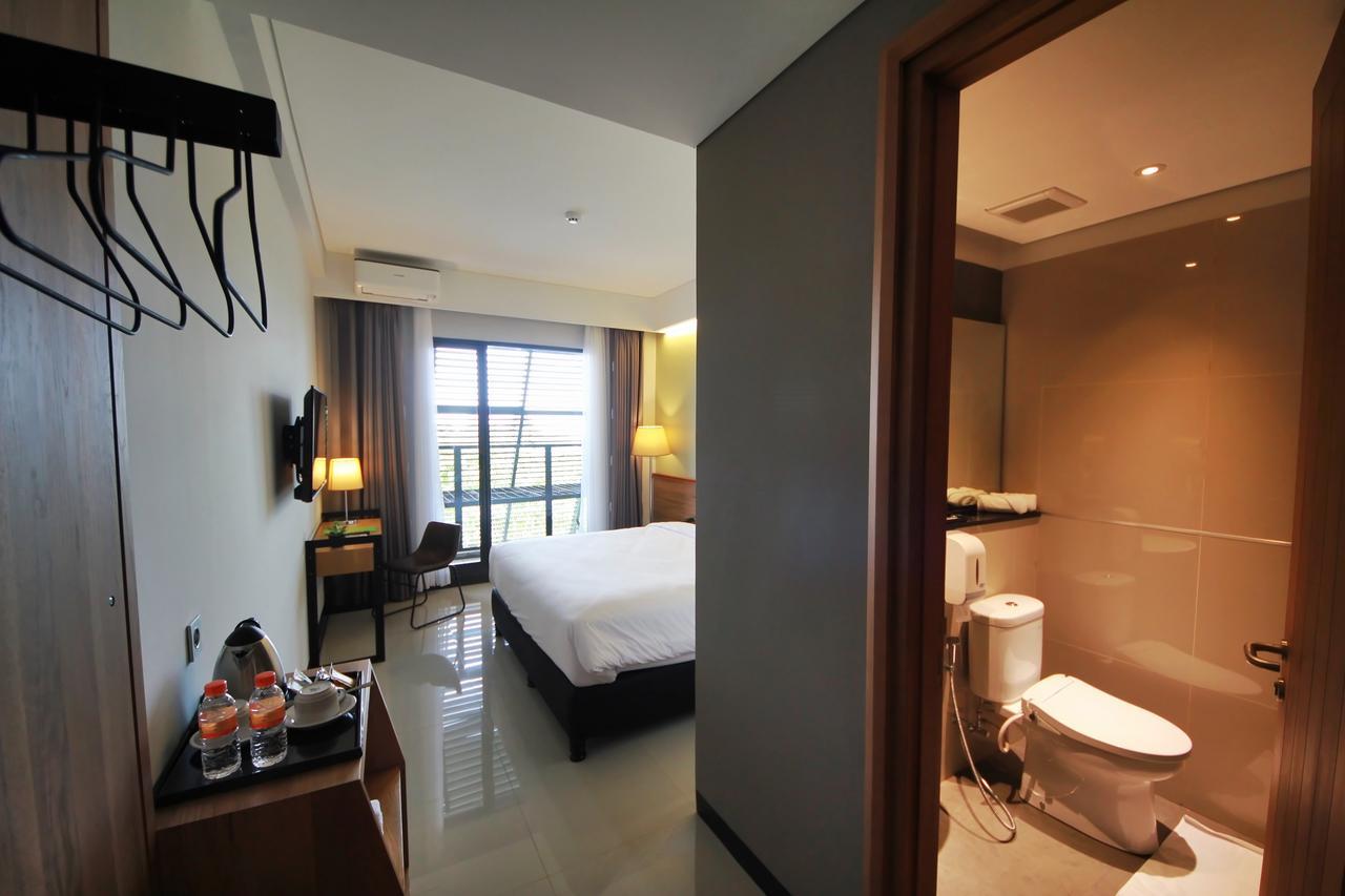 Hay Bandung Hotell Exteriör bild