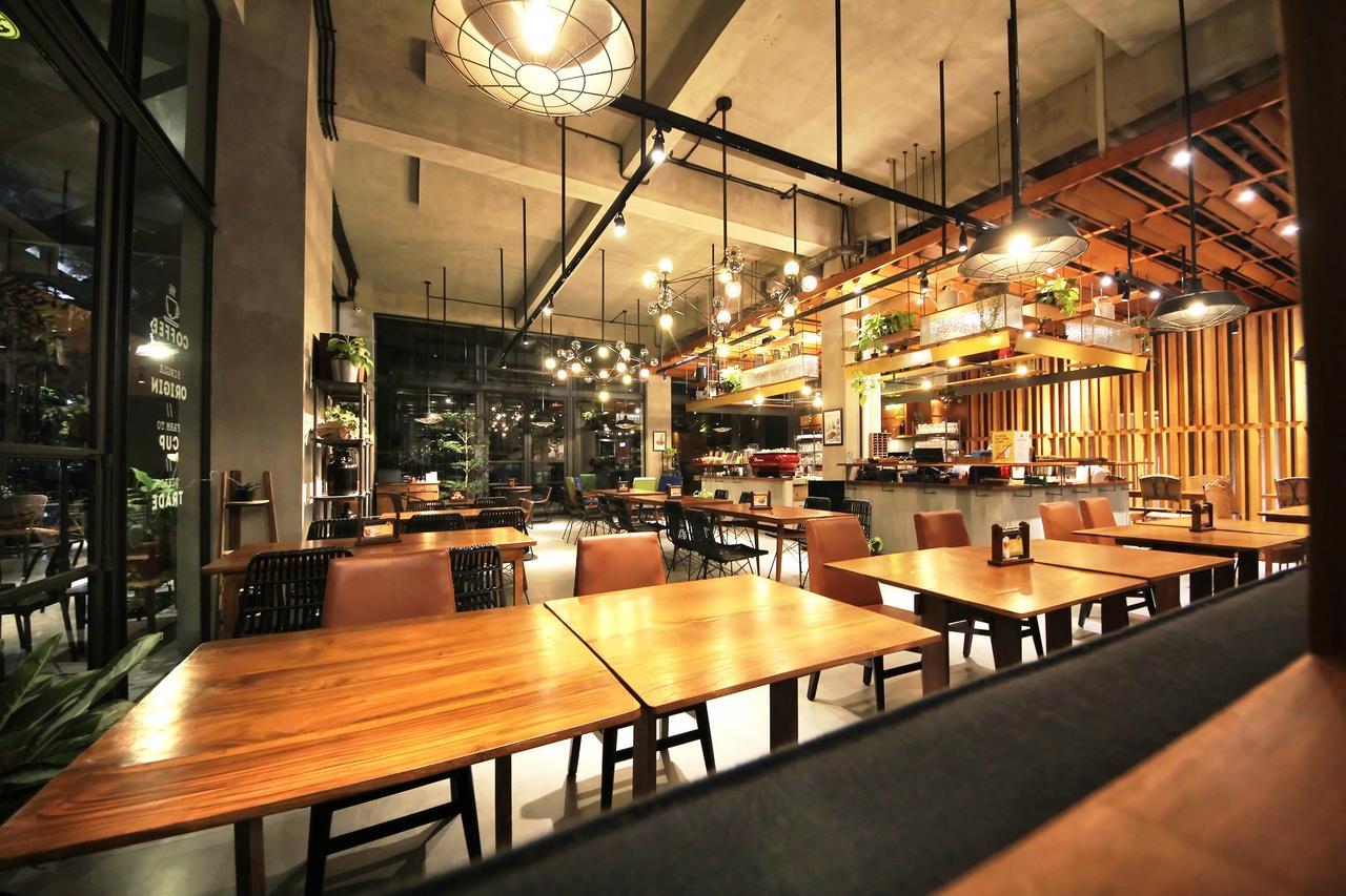 Hay Bandung Hotell Exteriör bild