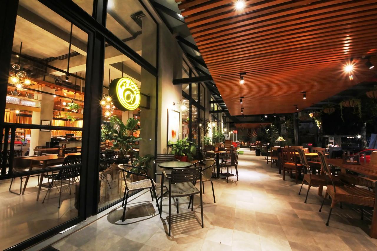 Hay Bandung Hotell Exteriör bild