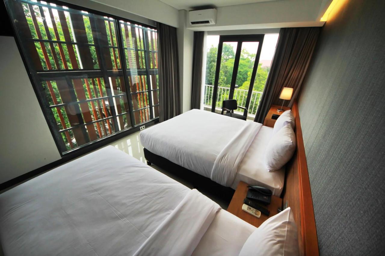 Hay Bandung Hotell Exteriör bild